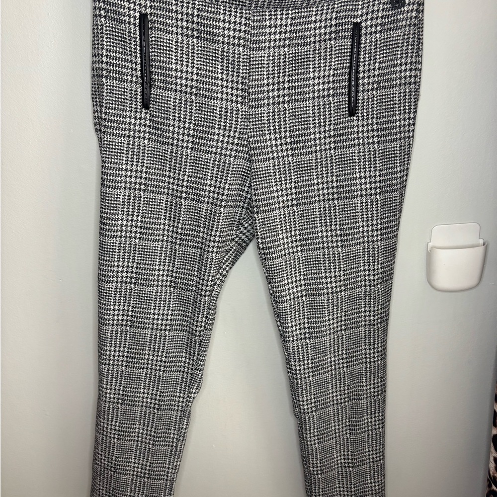 Calvin Klein women Gray Checkered Dress Pants